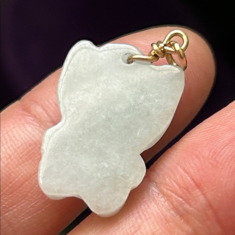 🖤Carved Jade Kitty pendant - Picture 7 of 12